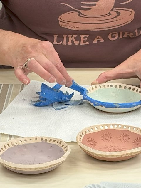 CLOSED - Pine Needle Basket with MHC Pottery & Eastern Redbud Glass Aug 6 & 27